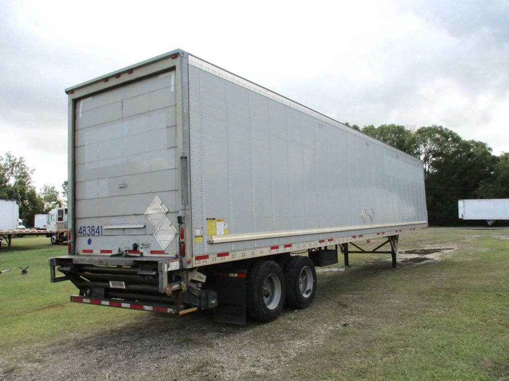 2015 Wabash 48X102 WITH LIFTGATE