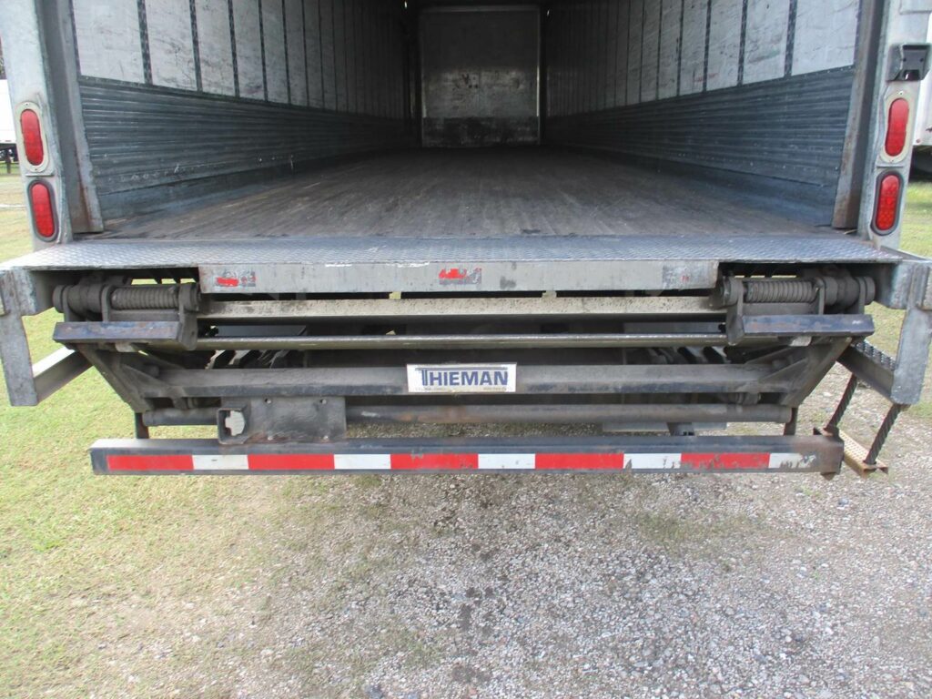 2015 Wabash 48X102 WITH LIFTGATE