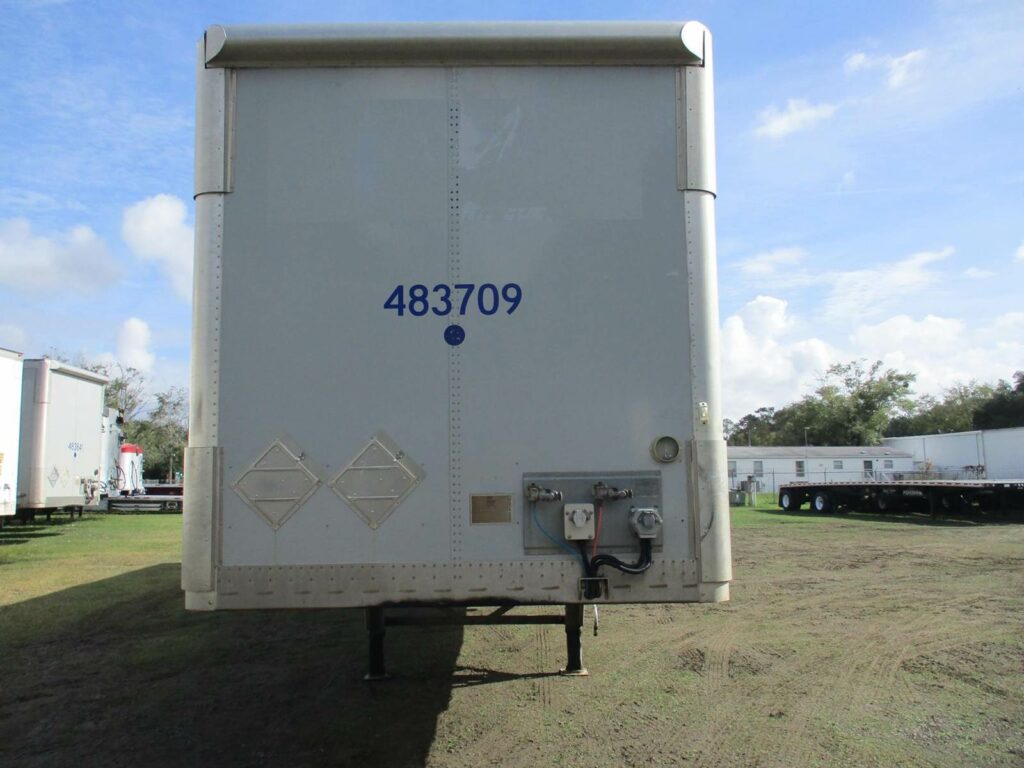 2015 Wabash 48X102 WITH ROLLUP DOOR AND 3000 POUND LIFTGATE