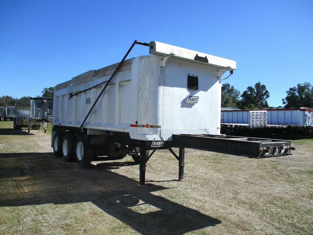 2007 East 30 FT FRAMED TRI-AXLE FL SPEC END DUMP