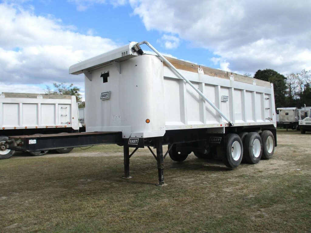 2003 East 30 FT FRAMED TRI-AXLE FL SPEC END DUMP