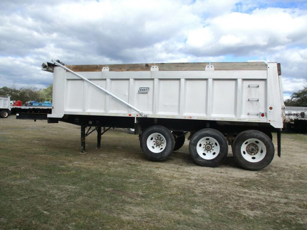 2003 East 30 FT FRAMED TRI-AXLE FL SPEC END DUMP