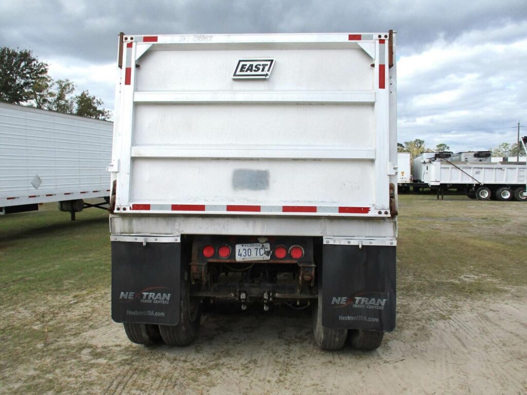 2003 East 30 FT FRAMED TRI-AXLE FL SPEC END DUMP