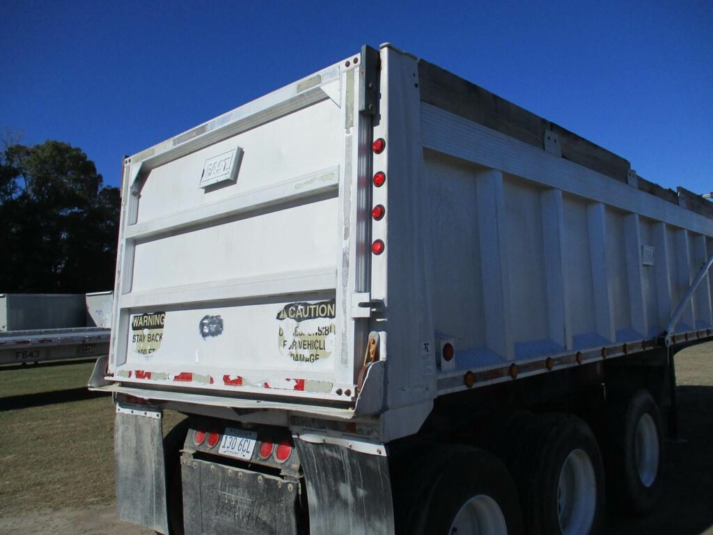 2002 East TRI-AXLE FL SPEC END DUMP