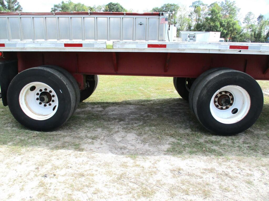 2005 Dorsey 48X102 SPREAD AXLE FLATBED