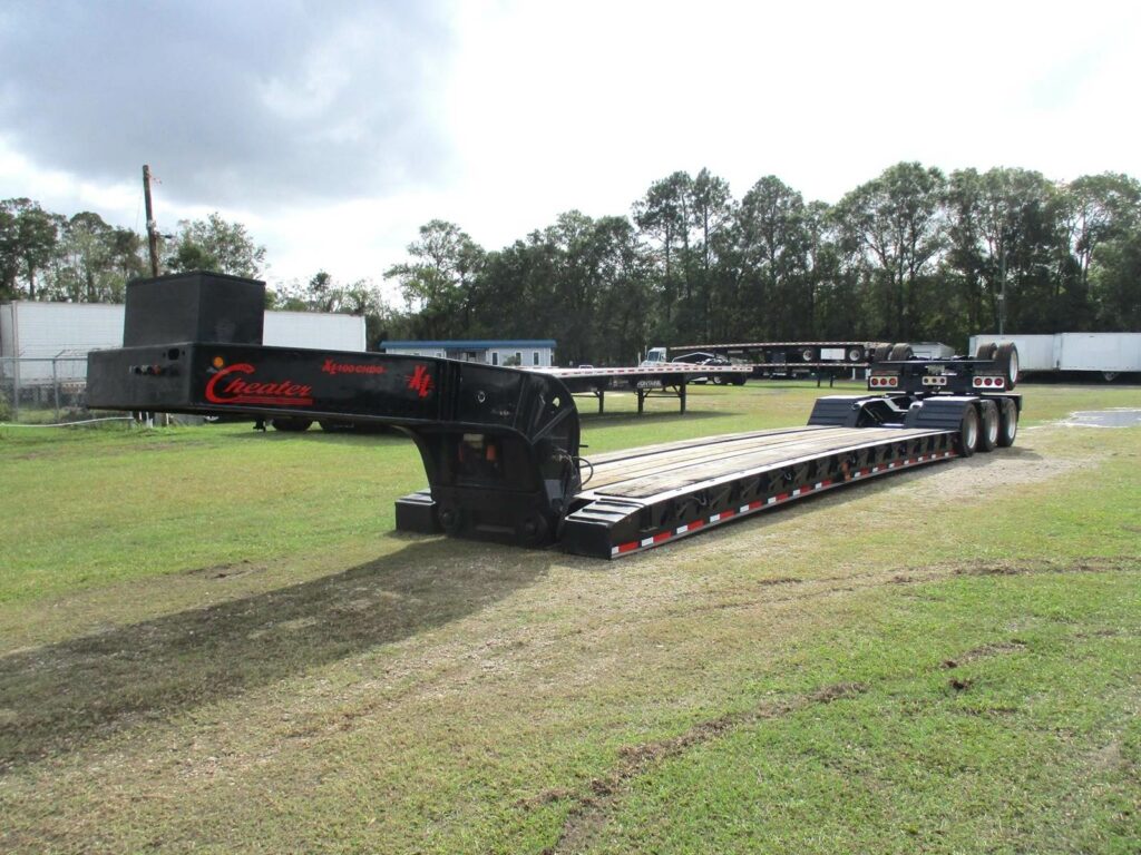 2007 XL Specialized X-L 100 CHDG TRI-AXLE PONYMOTOR WITH 4TH FLIP AXLE