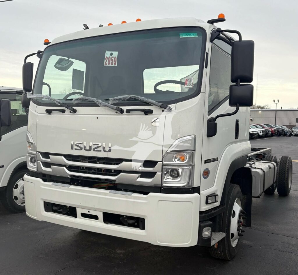 2025 Isuzu FTR