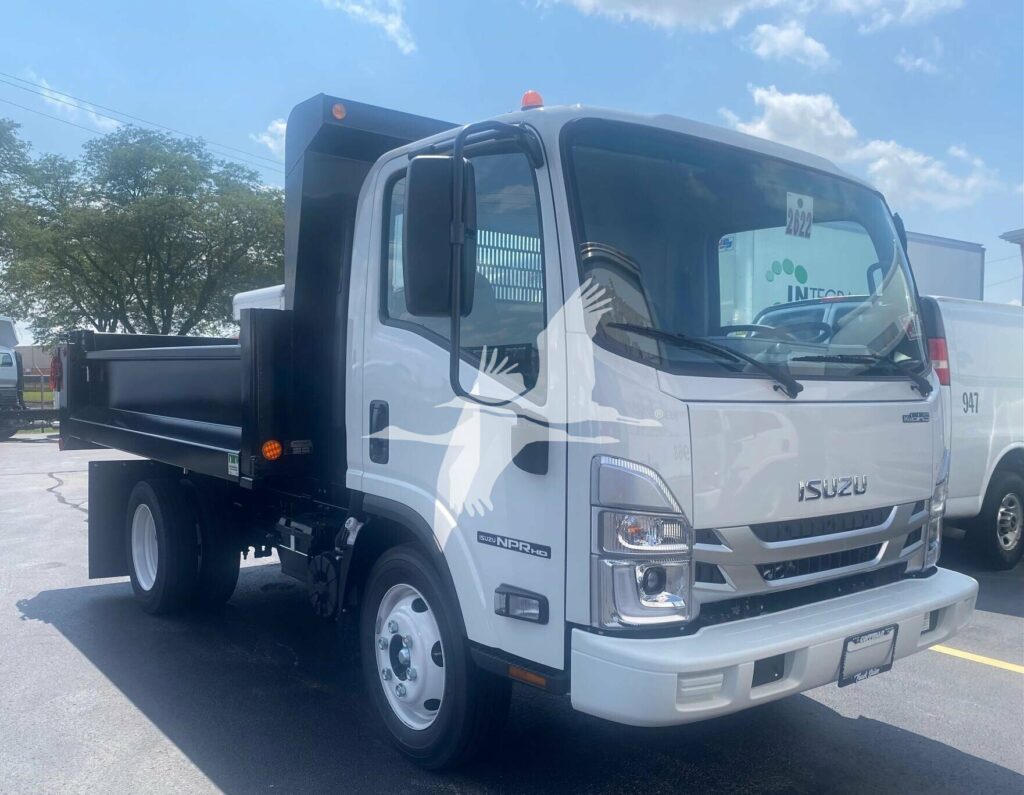 2025 Isuzu NPR HD