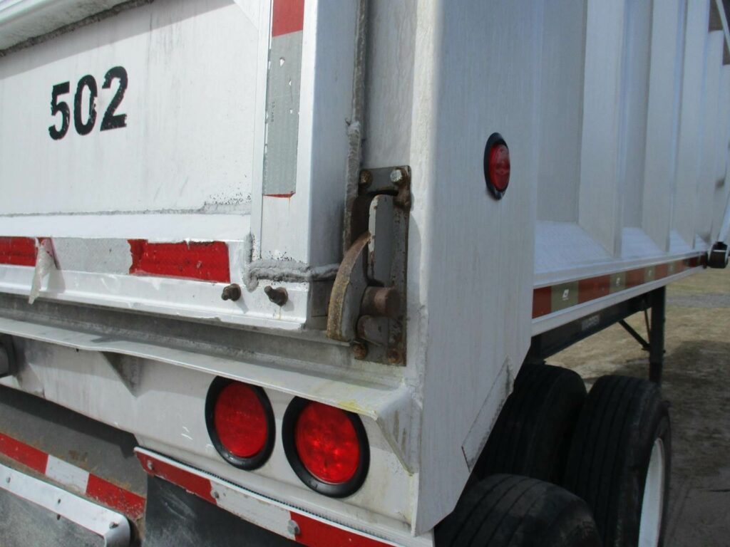 2007 Warren 28 FT TANDEM AXLE END DUMP TRAILER