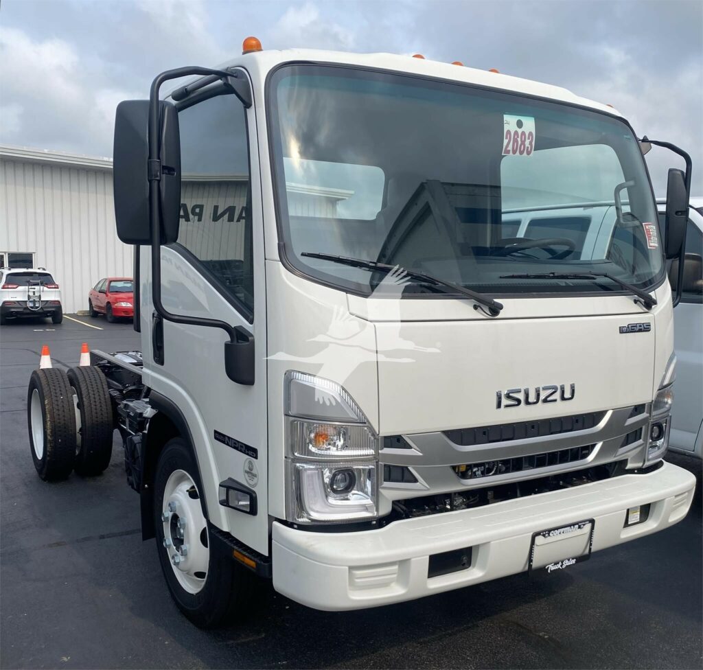 2025 Isuzu NPR HD