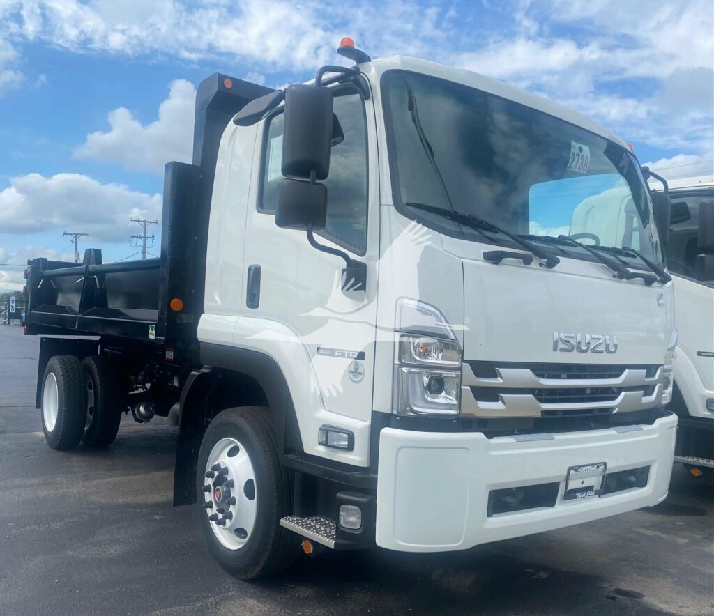 2025 Isuzu FTR