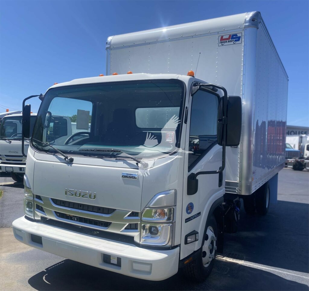 2024 Isuzu NPR HD