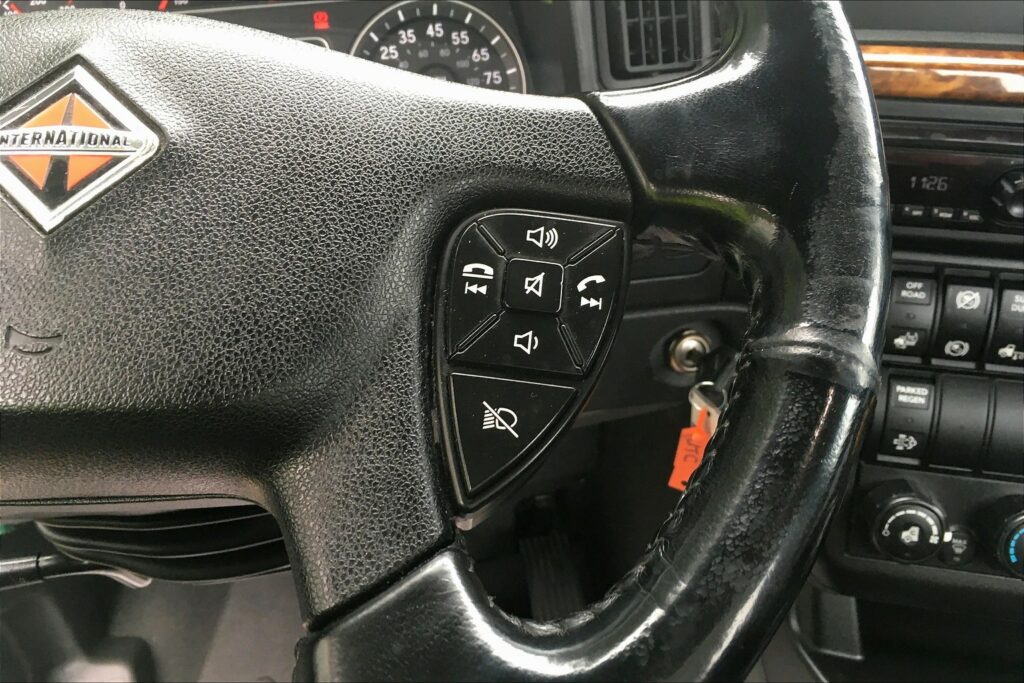 2020 CUM LT625 6×4 Day Cab