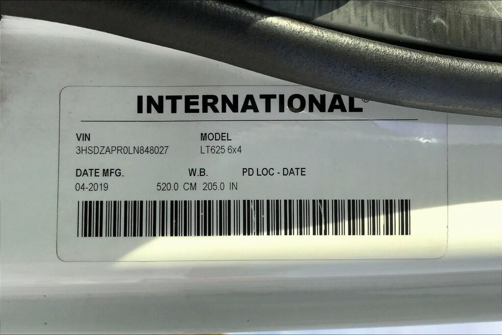 2020 CUM LT625 6×4 Day Cab