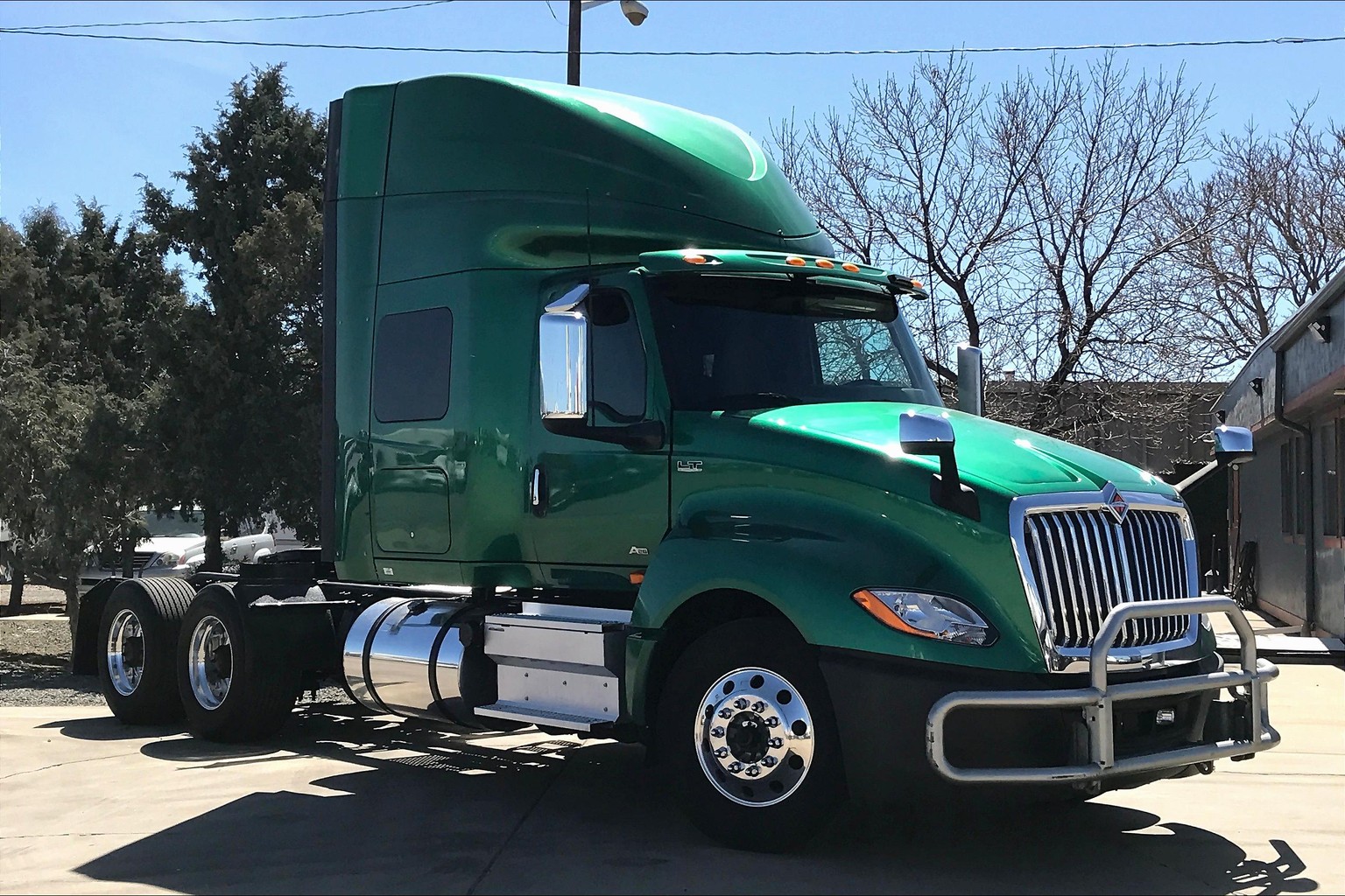 2020 INT LT625 6x4 Sleeper - HandshakeFleet