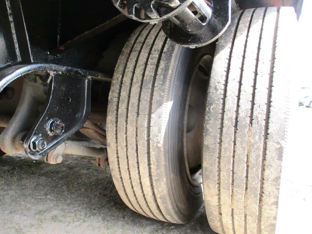 1999 Fontaine DROP DECK WITH FORK LIFT RAMP