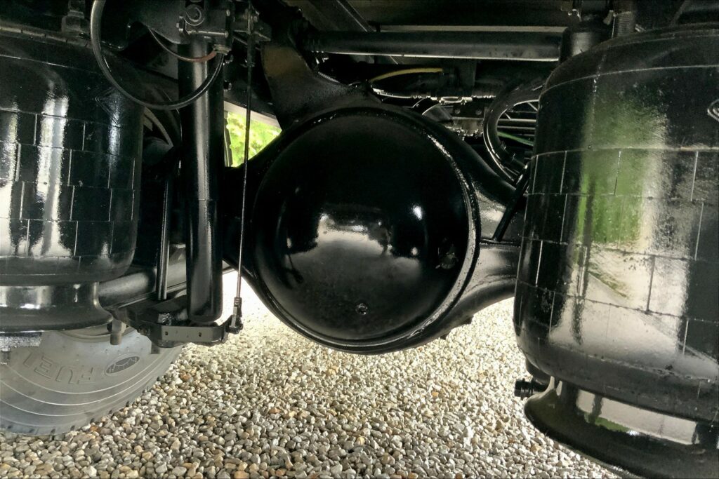 2022 CUM MV607 Medium Conventional