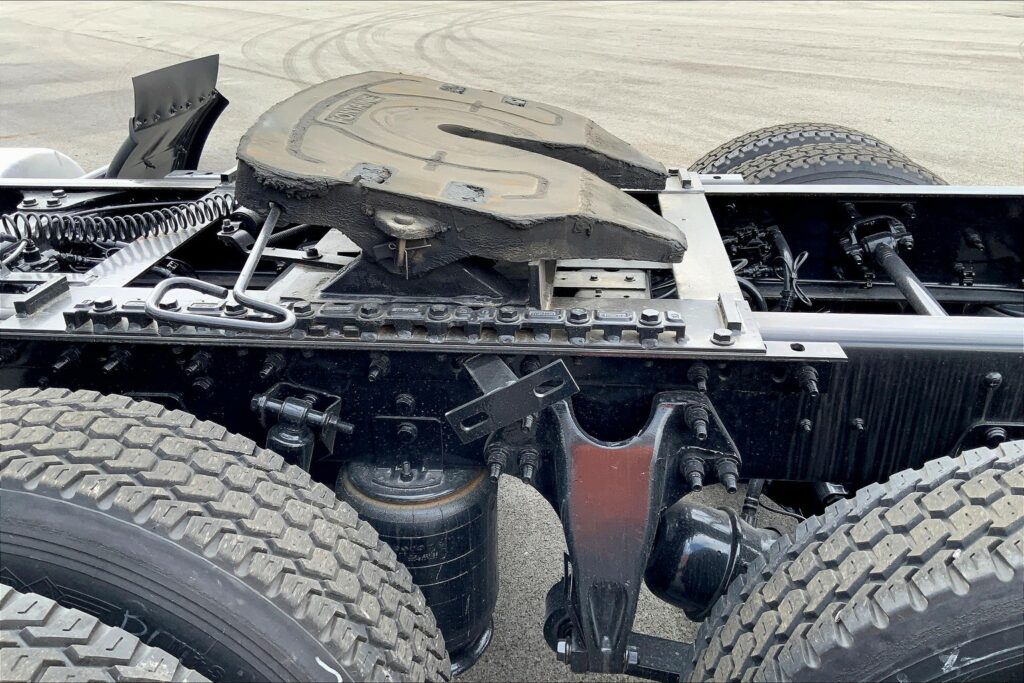 2020 CUM LT625 6×4 Day Cab