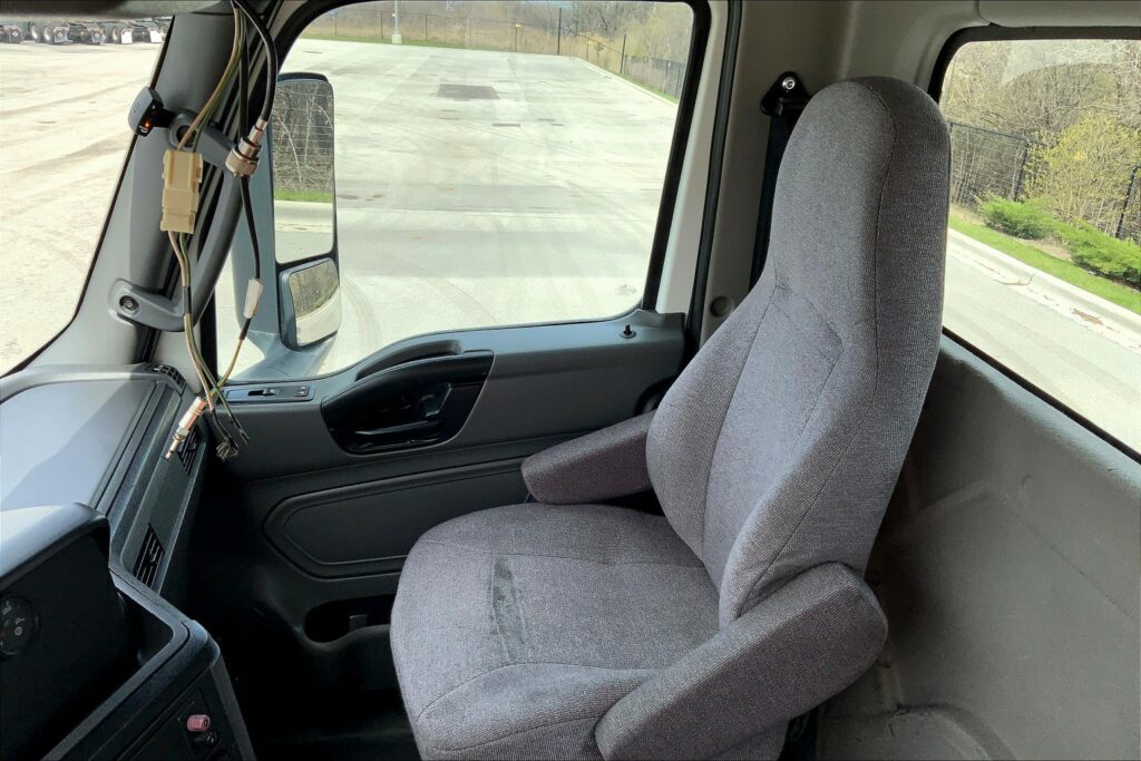 2020 CUM LT625 6×4 Day Cab