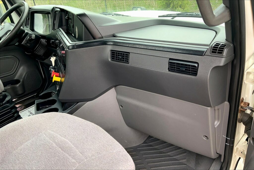 2019 CUM LT625 6×4 Day Cab