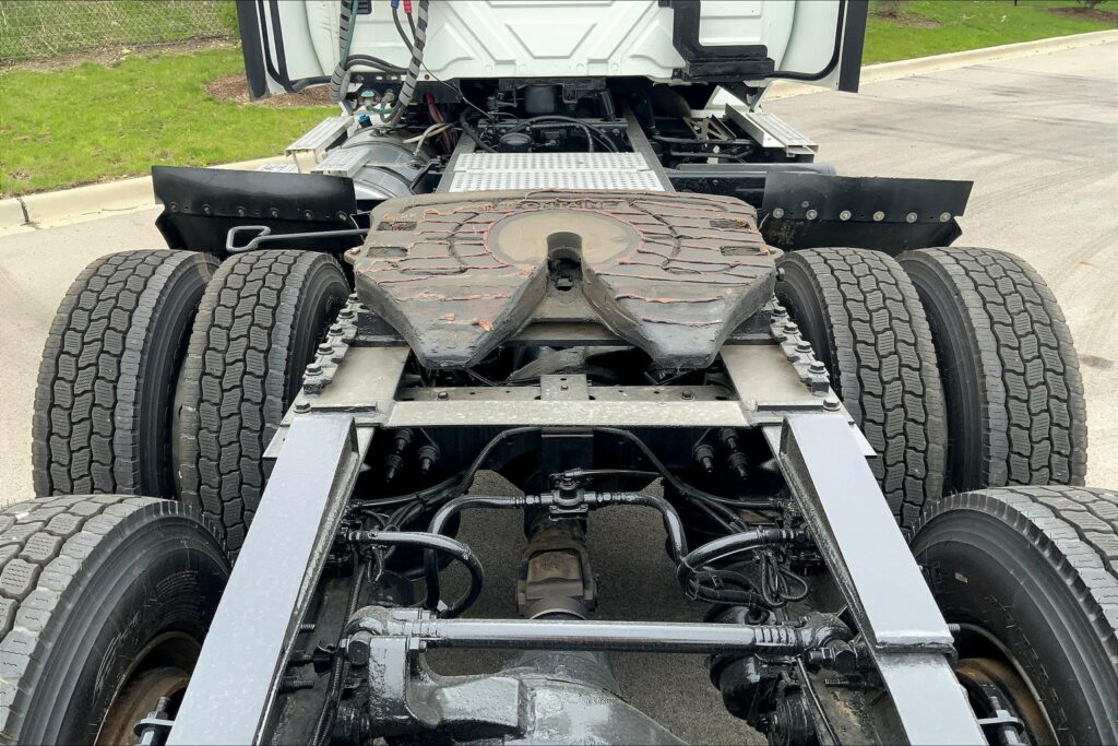 2019 CUM LT625 6×4 Day Cab