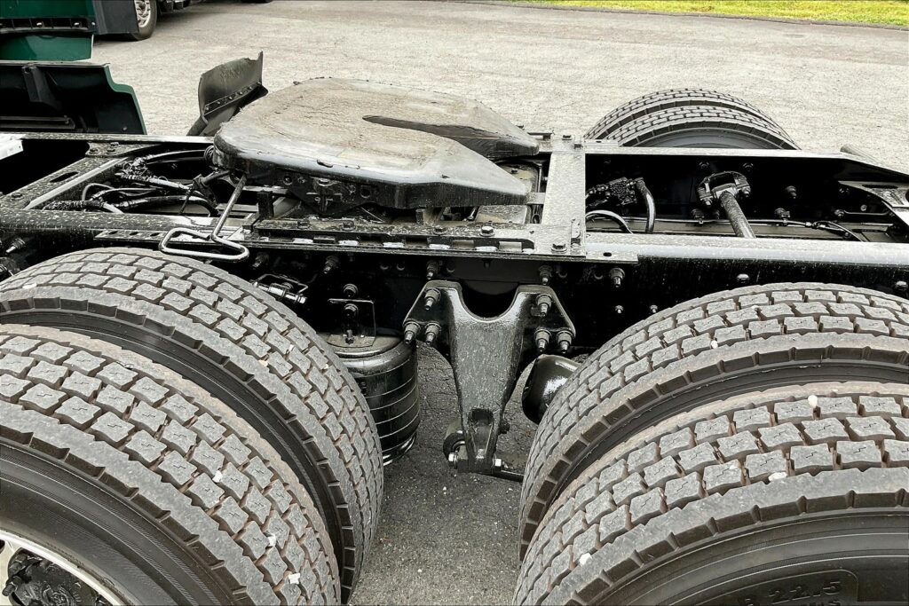 2022 INT LT625 6×4 Sleeper