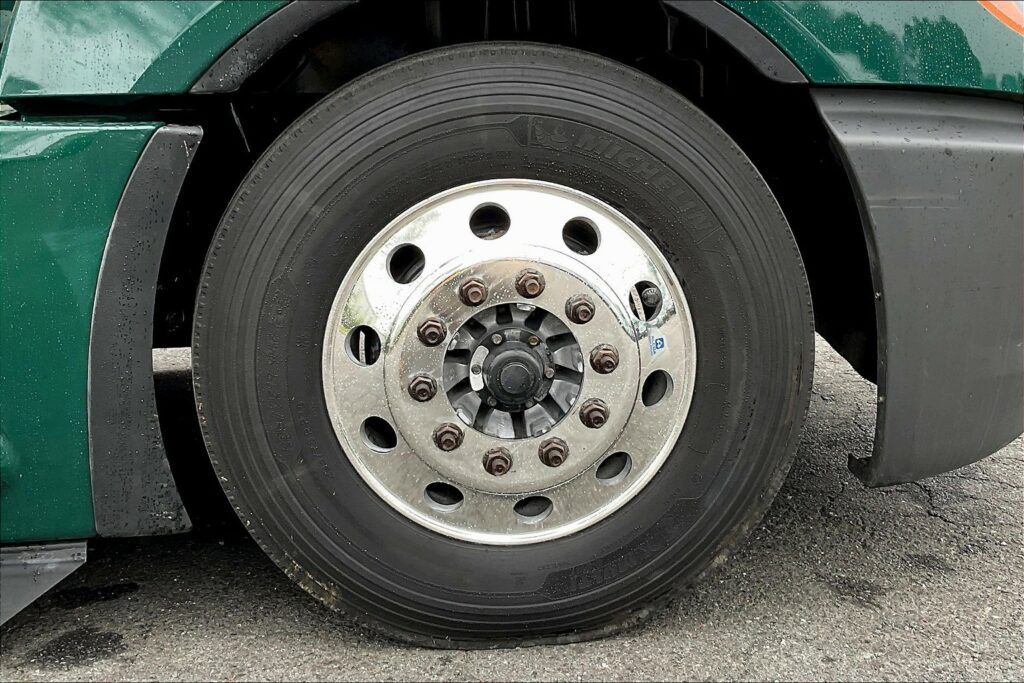 2022 INT LT625 6×4 Sleeper