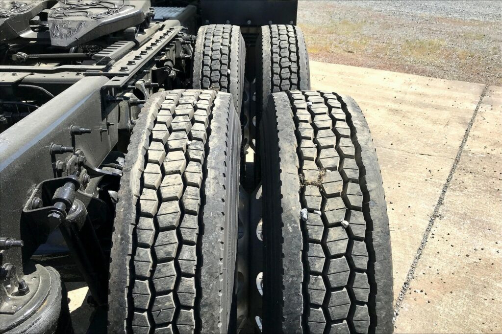 2021 INT LT625 6×4 Sleeper