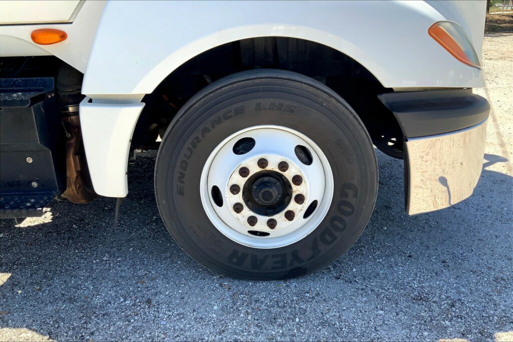 2018 INT LT625 6×4 Day Cab