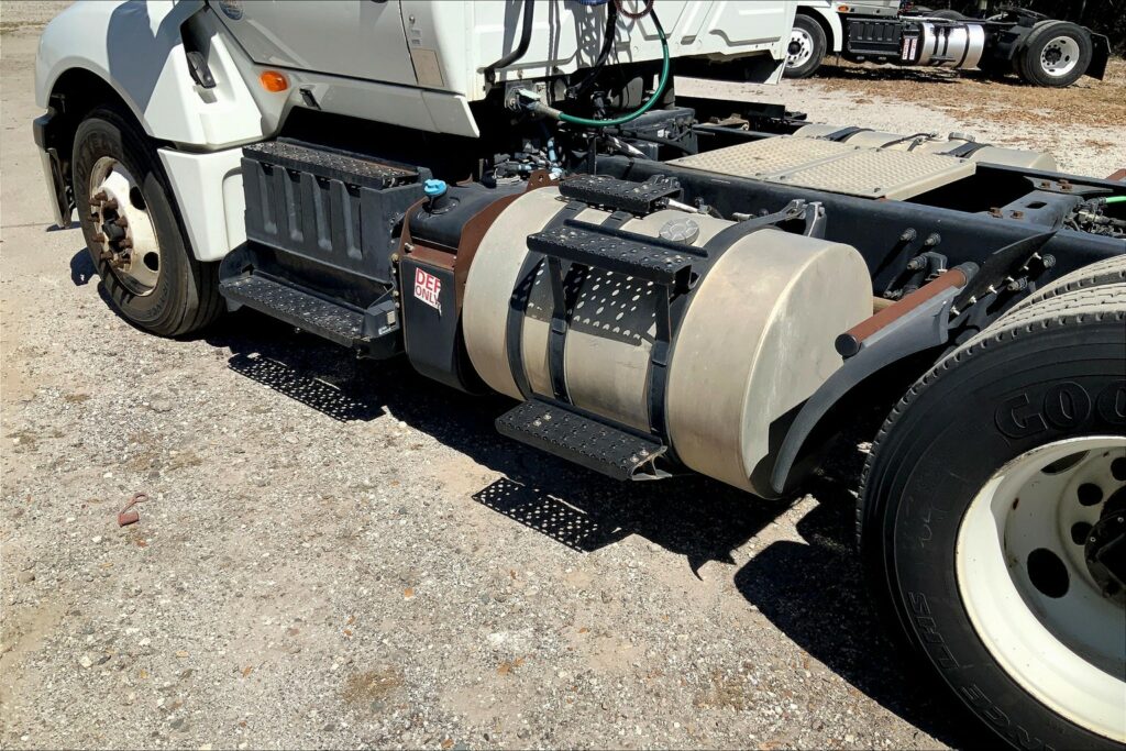 2018 INT LT625 6×4 Day Cab