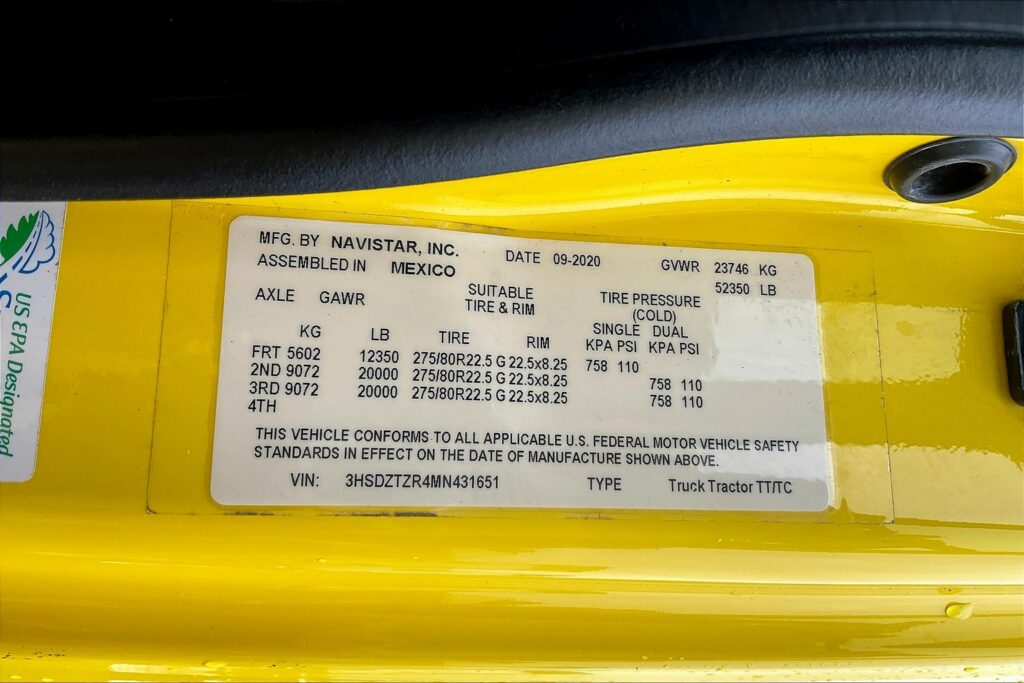 2021 INT LT625 6×4 Sleeper