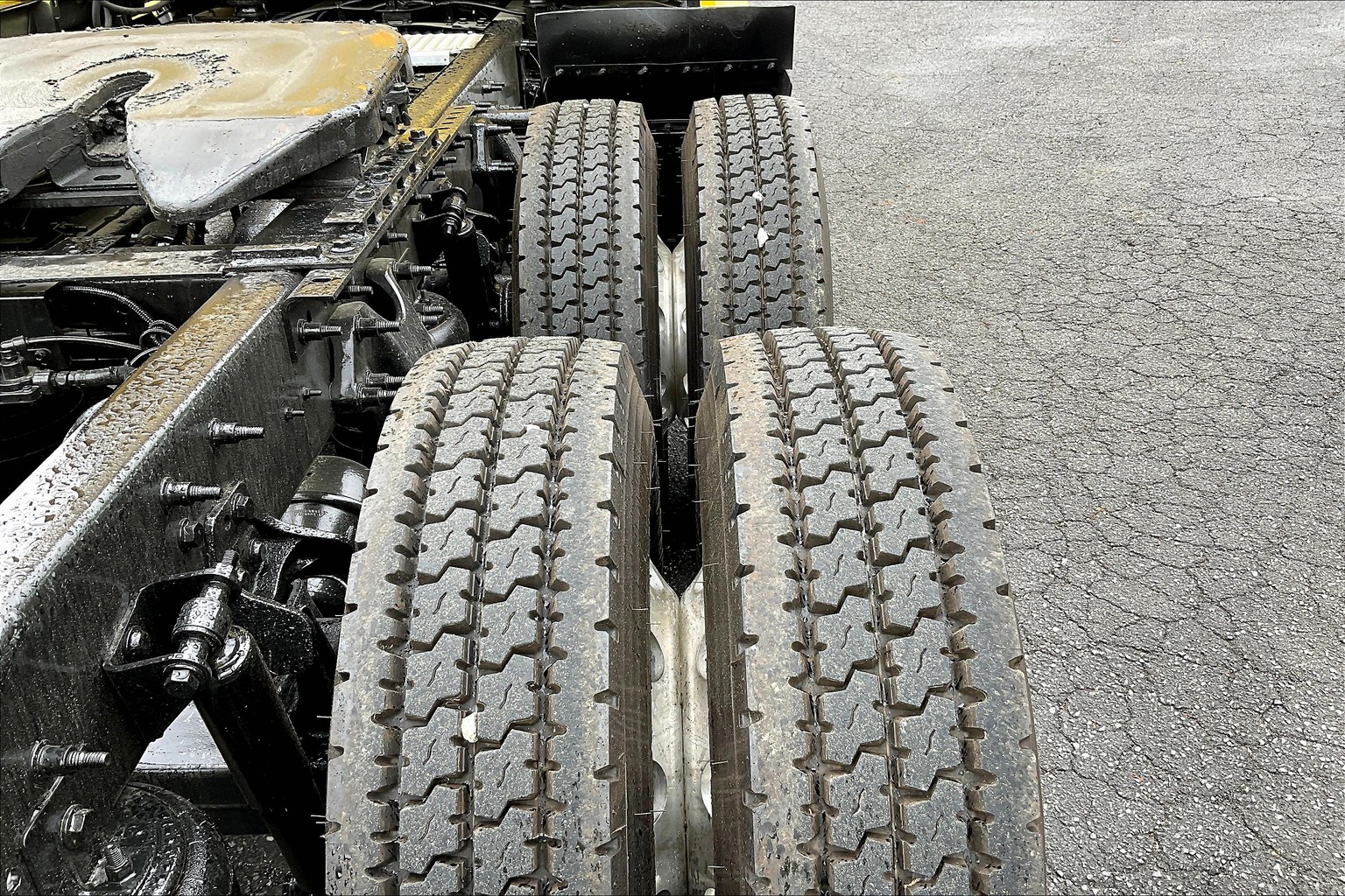 2022 INT LT625 6×4 Sleeper