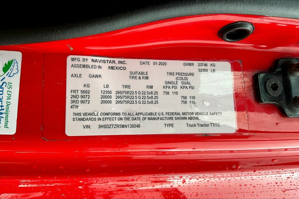 2021 INT LT625 6×4 Sleeper