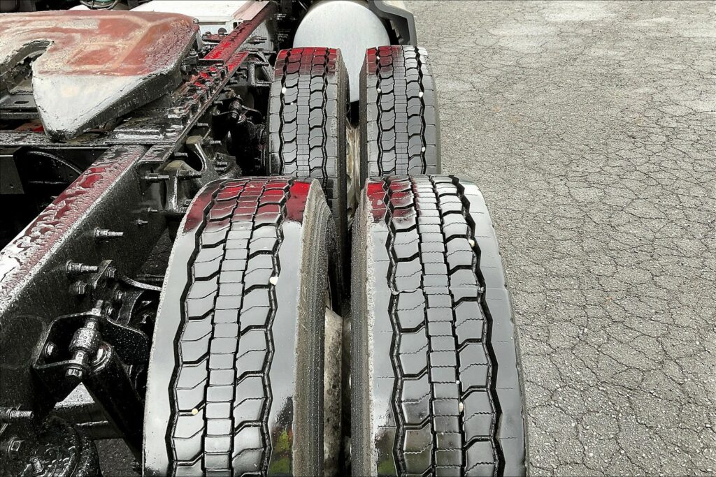 2021 INT LT625 6×4 Sleeper