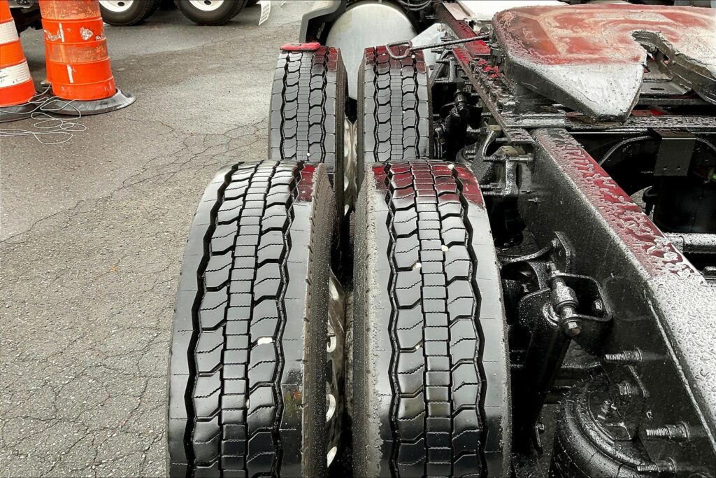 2021 INT LT625 6×4 Sleeper