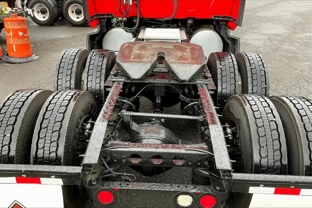 2021 INT LT625 6×4 Sleeper