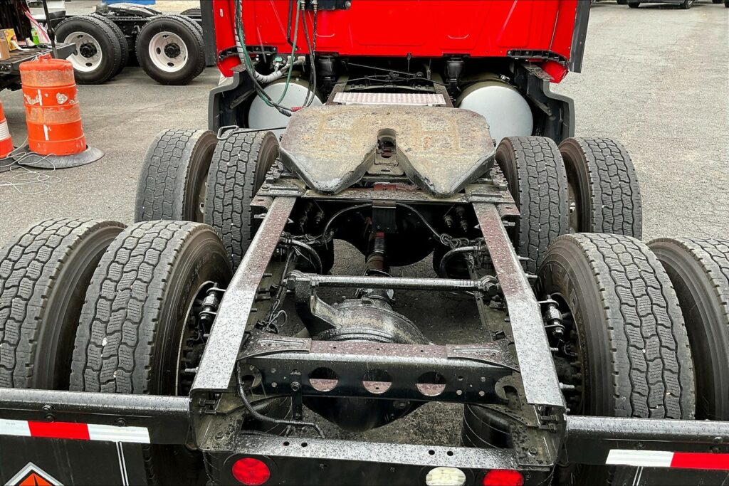 2021 INT LT625 6×4 Sleeper