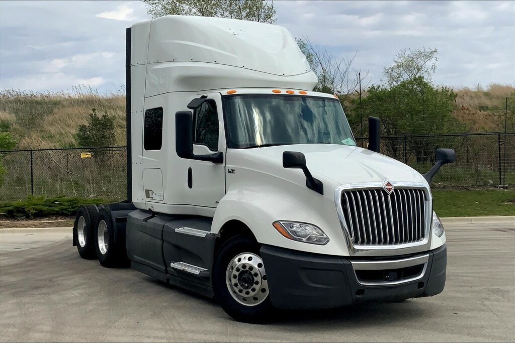 2020 INT LT625 6×4 Sleeper