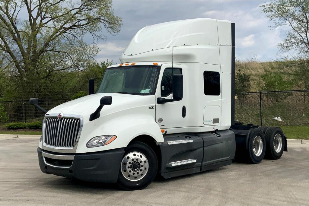 2020 INT LT625 6×4 Sleeper