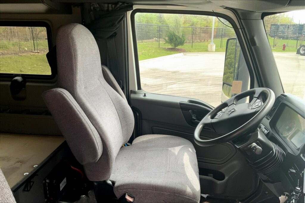 2020 INT LT625 6×4 Sleeper