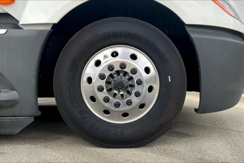 2020 INT LT625 6×4 Sleeper