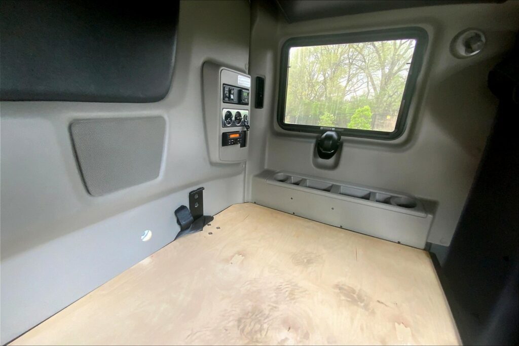 2020 INT LT625 6×4 Sleeper