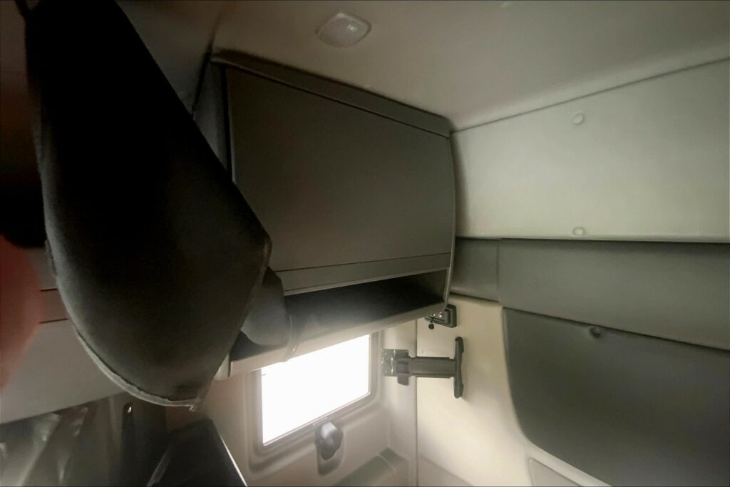 2020 INT LT625 6×4 Sleeper