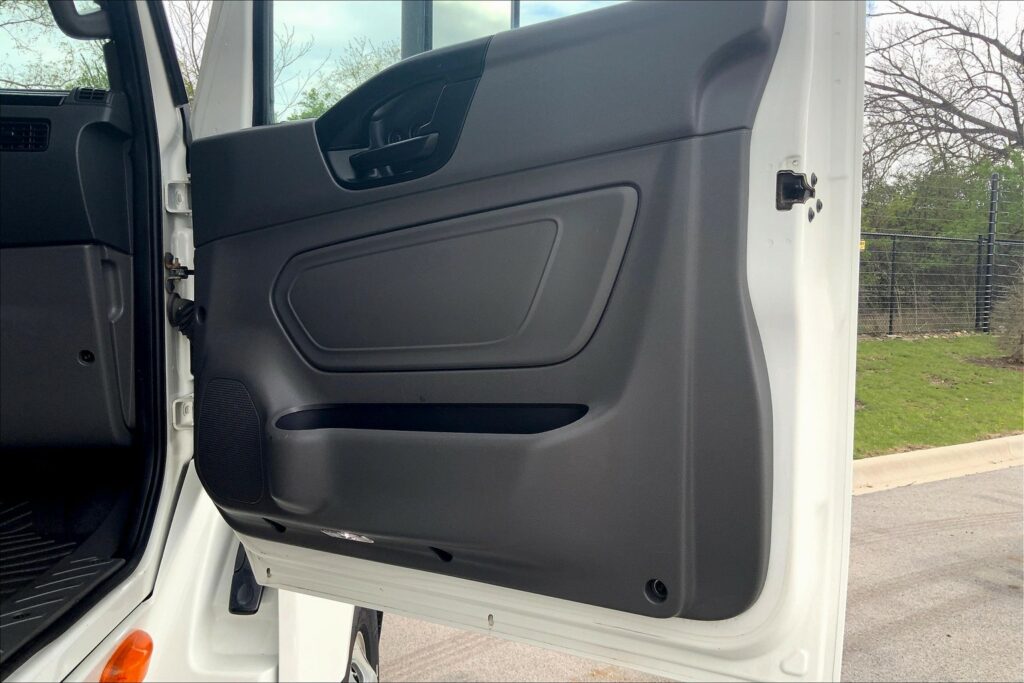 2020 INT LT625 6×4 Sleeper