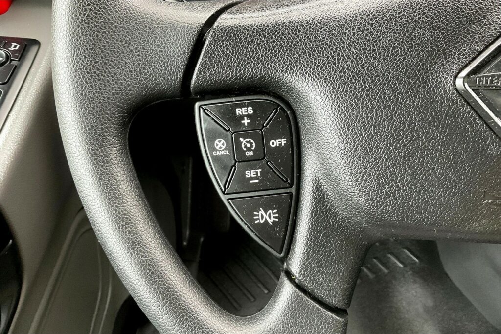 2021 INT LT625 6×4 Sleeper