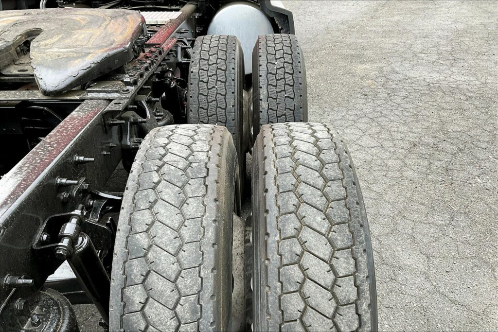 2021 INT LT625 6×4 Sleeper