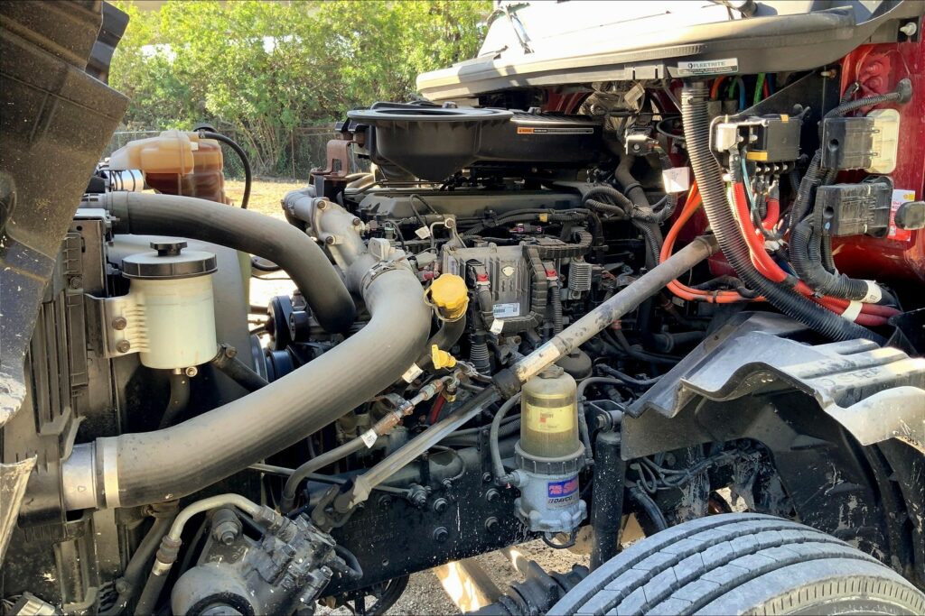 2021 INT LT625 6×4 Sleeper