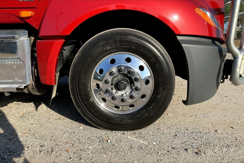 2021 INT LT625 6×4 Sleeper