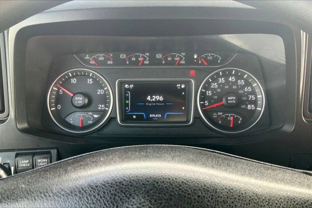 2020 INT LT625 6×4 Sleeper