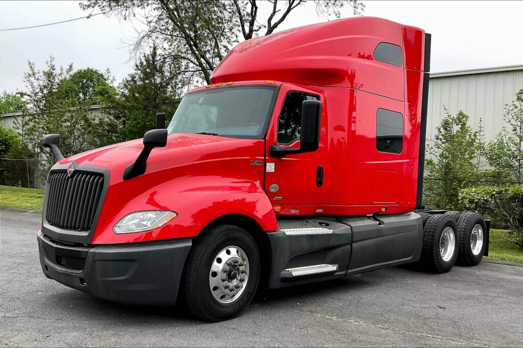 2021 INT LT625 6×4 Sleeper